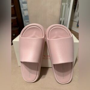 J Slides Beach Slides